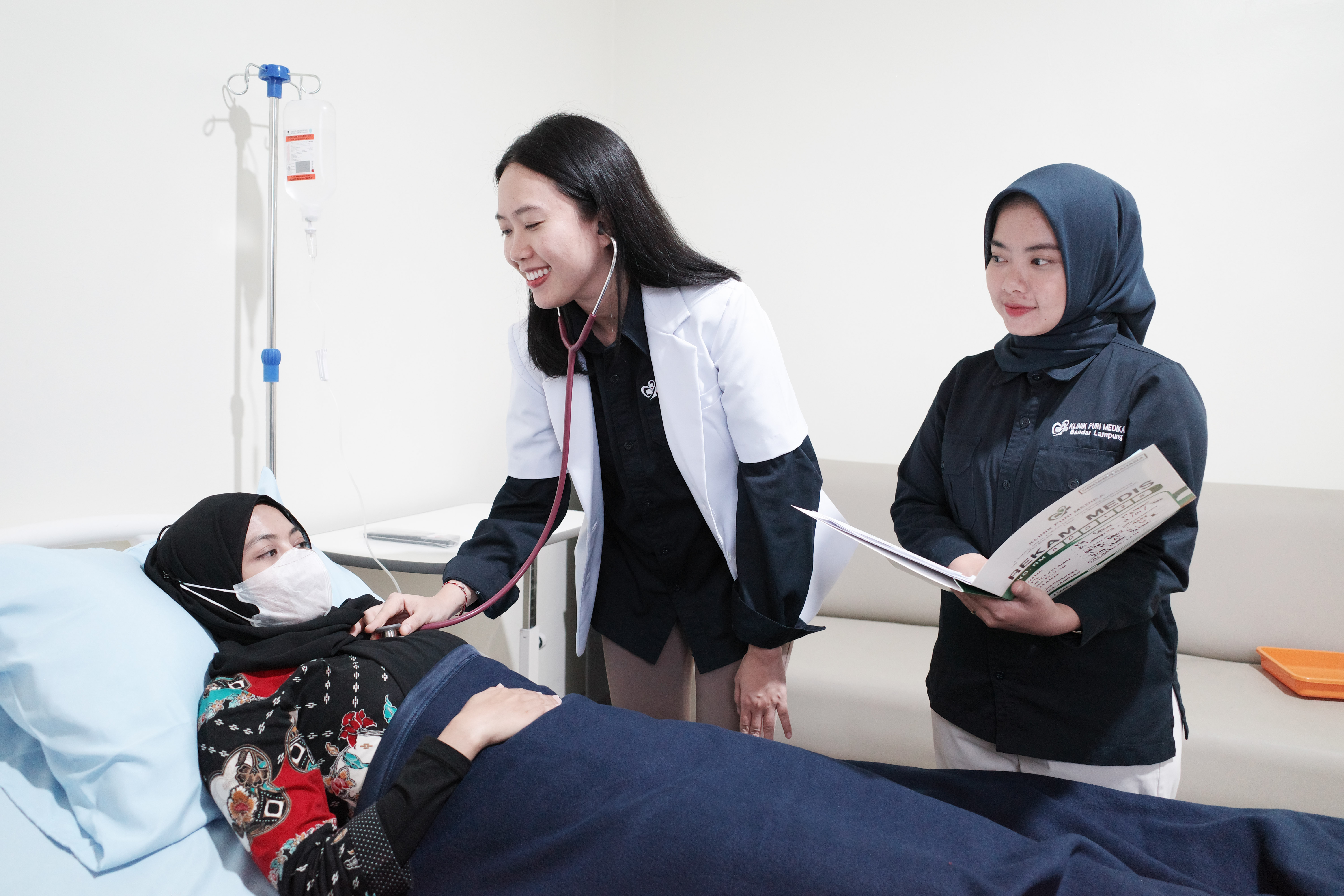 Tim dokter Klinik Puri Medika Bandar Lampung